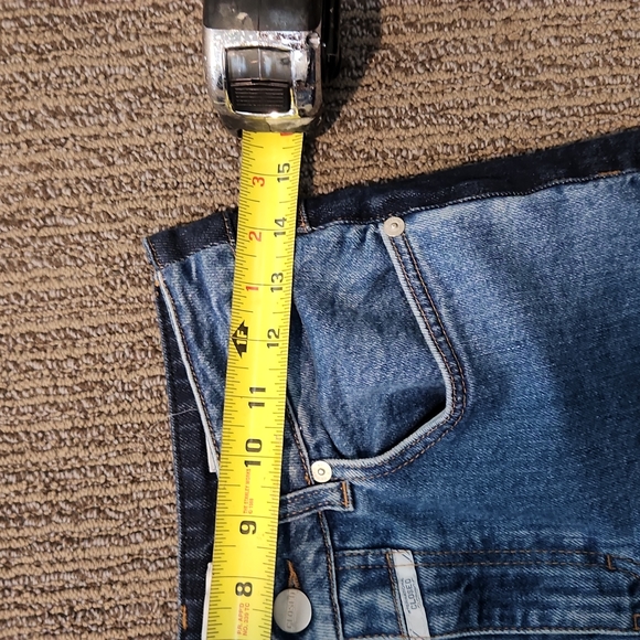 Closed Glow Jean's Size 28 - Picture 7 of 16